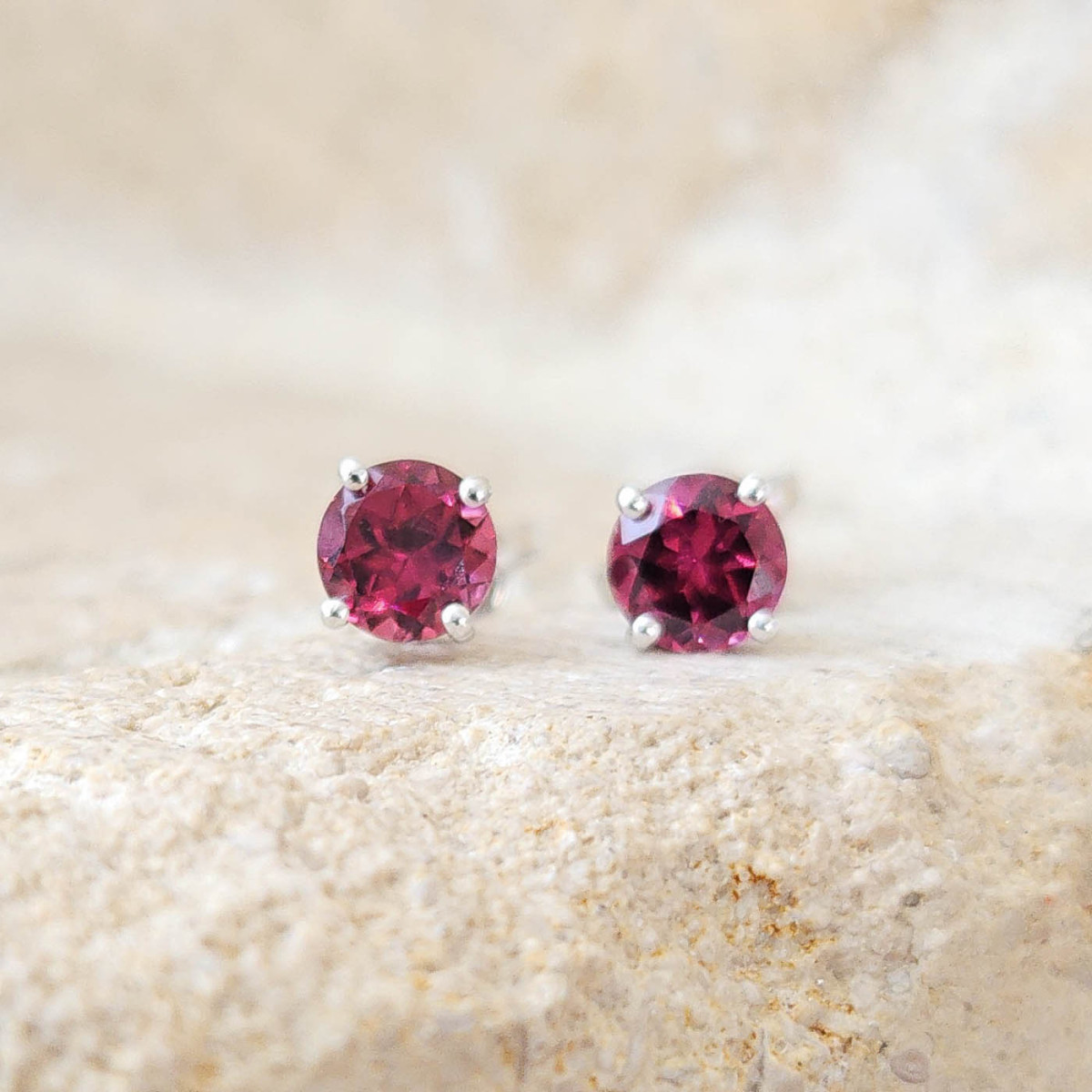 Bijou Boucles d'oreille-Rhodolite, boucles d'oreille or 18 k rhodolite rose