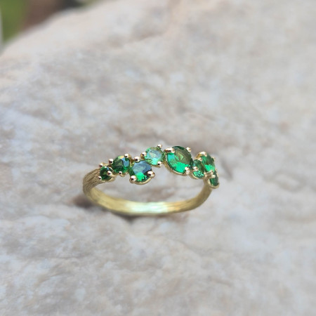 Bague Cépage en or jaune 18k serti de tsavorites